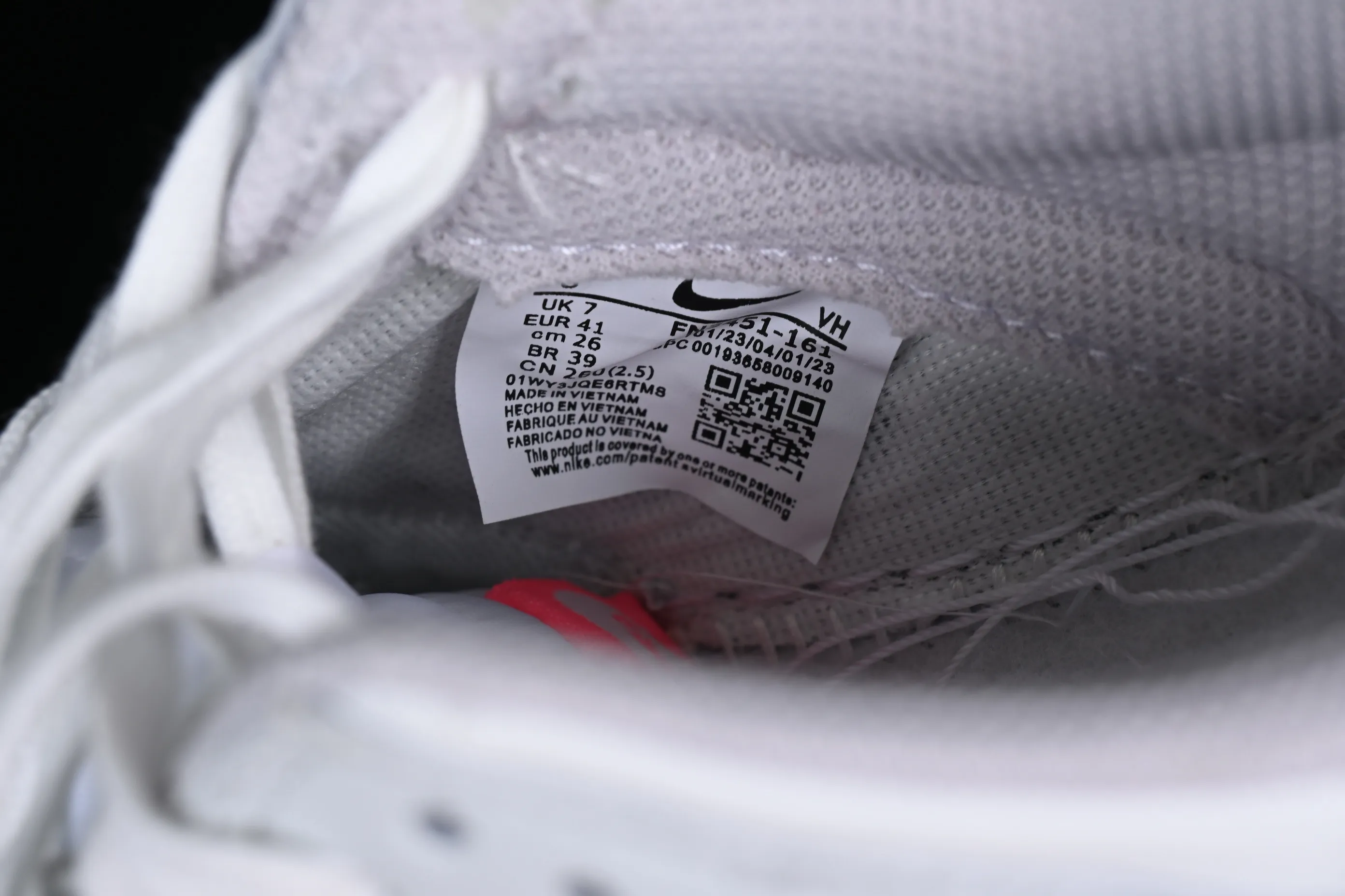 All categories Nk SB Dunk series Nk SB Dunk Low low-top sneakers Nk SB Dunk Low "520" Valentine's Day limited SB low-top sports and leisure sneakers FN3451-161